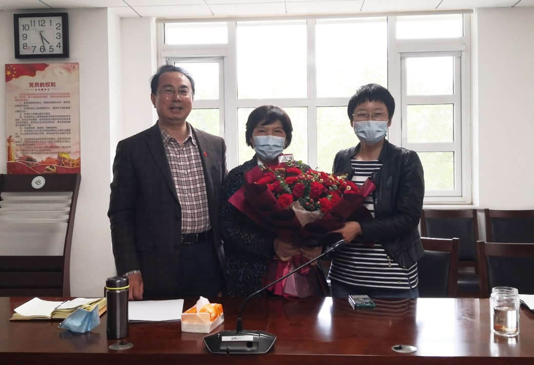 我省儿童口腔医学专家邵林琴主任医师正式加盟我院