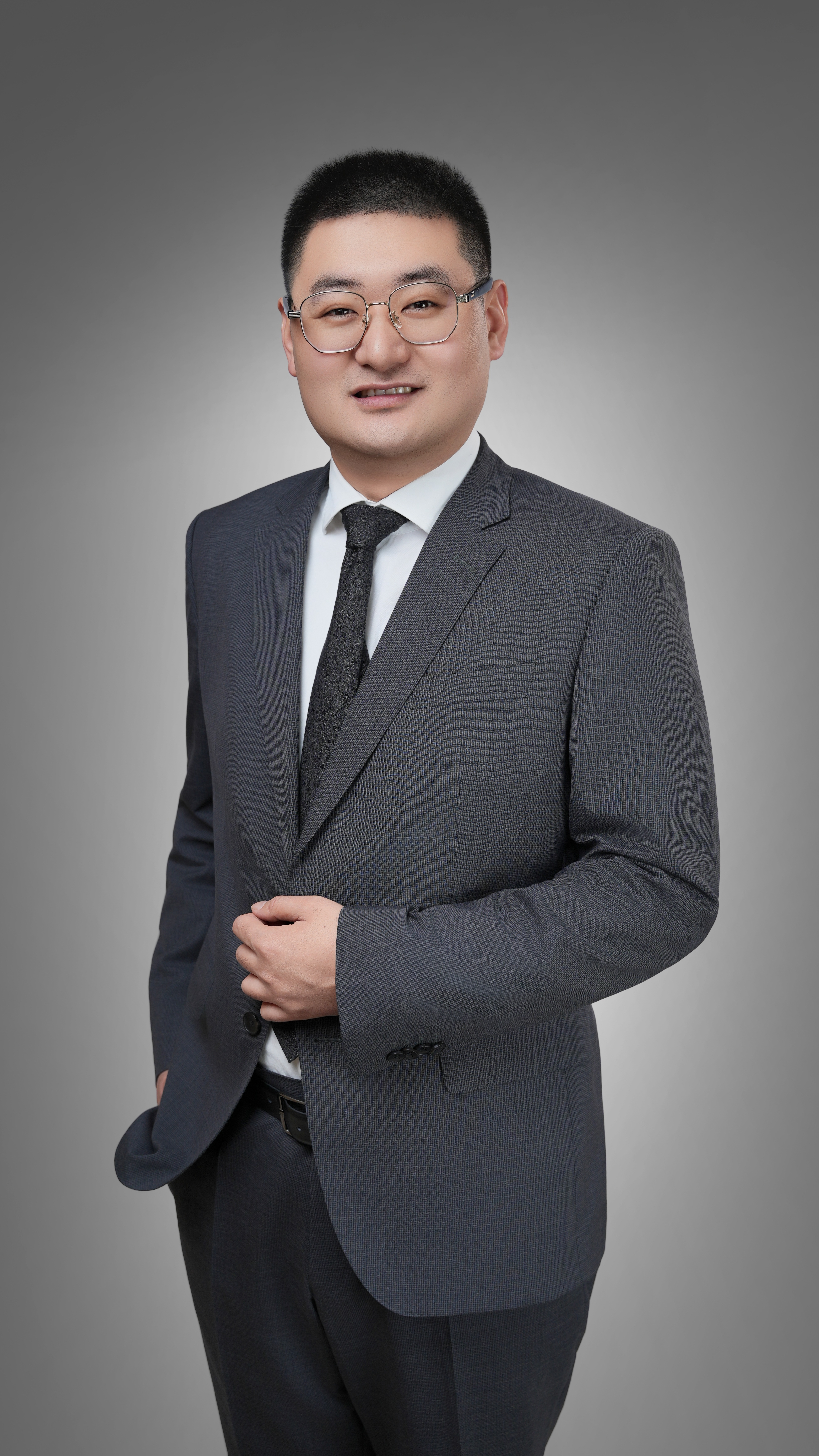 邵金龙